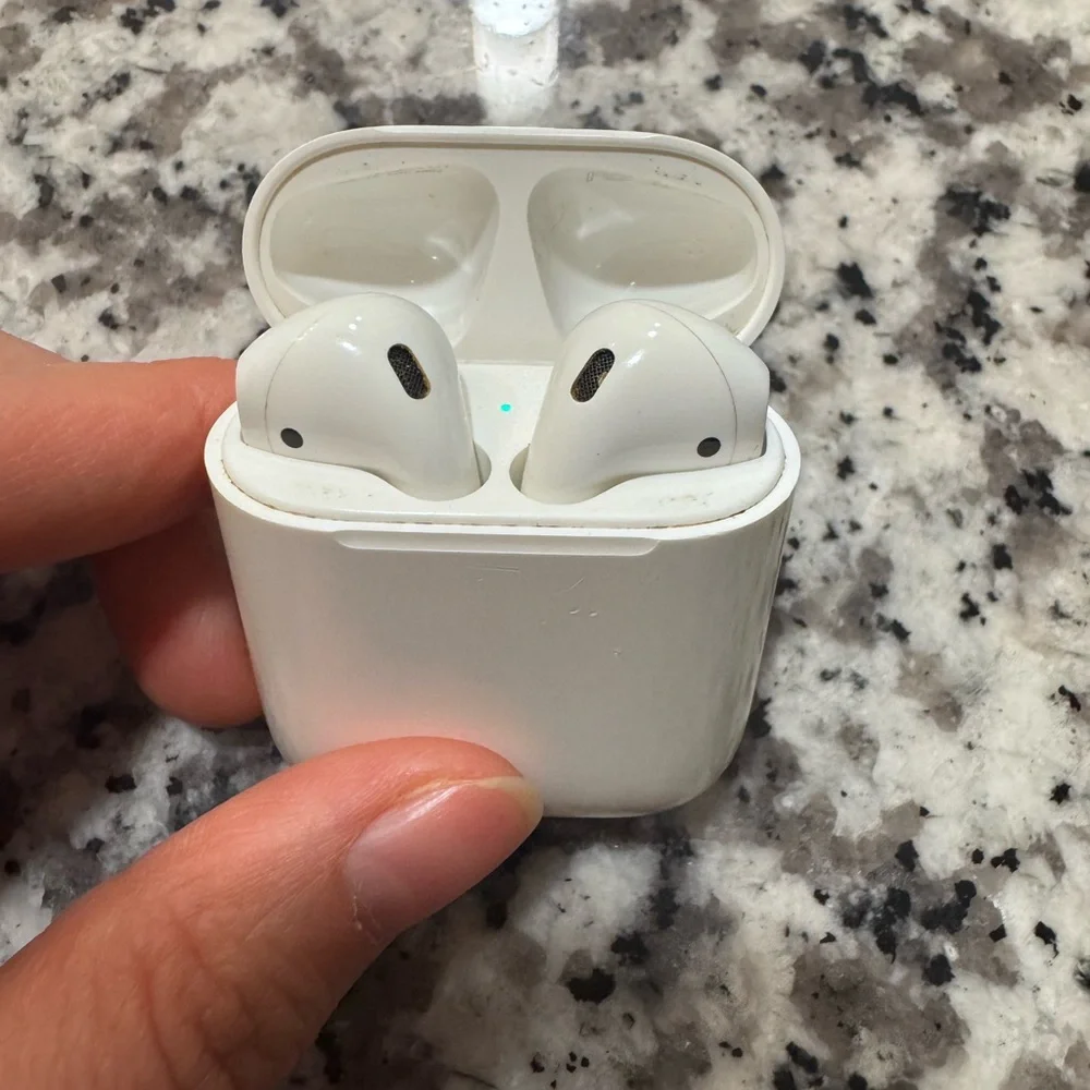 AirPods Gen 2 with Charging Case
